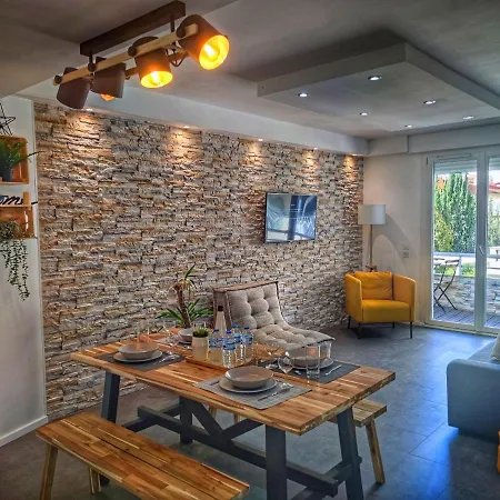 Apartment A 2 Pas Du Festival Et Plages Cannes